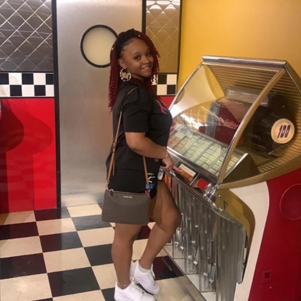 Meet your Posher, Ta'kayla